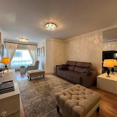 A 1 Quadra Da Rua Coberta Apartment Gramado Exterior photo